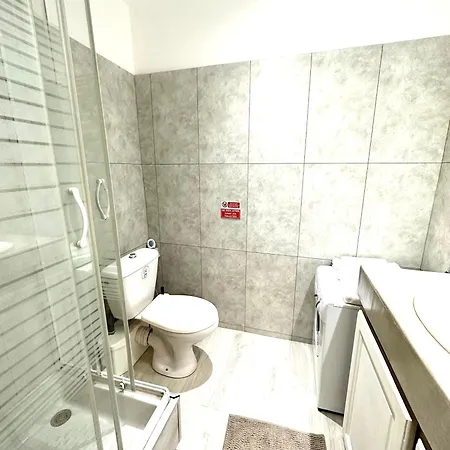 Mezzanine Sur Le Port Apartmán Nice