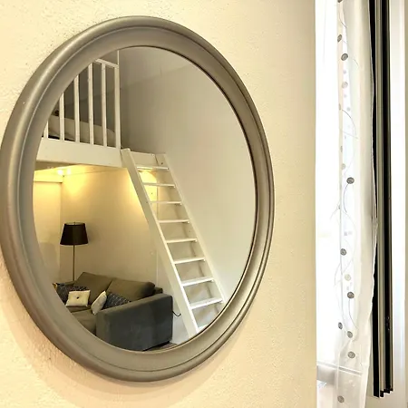 Apartment Mezzanine Sur Le Port Nice