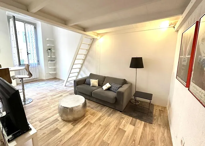 Mezzanine Sur Le Port Apartmán